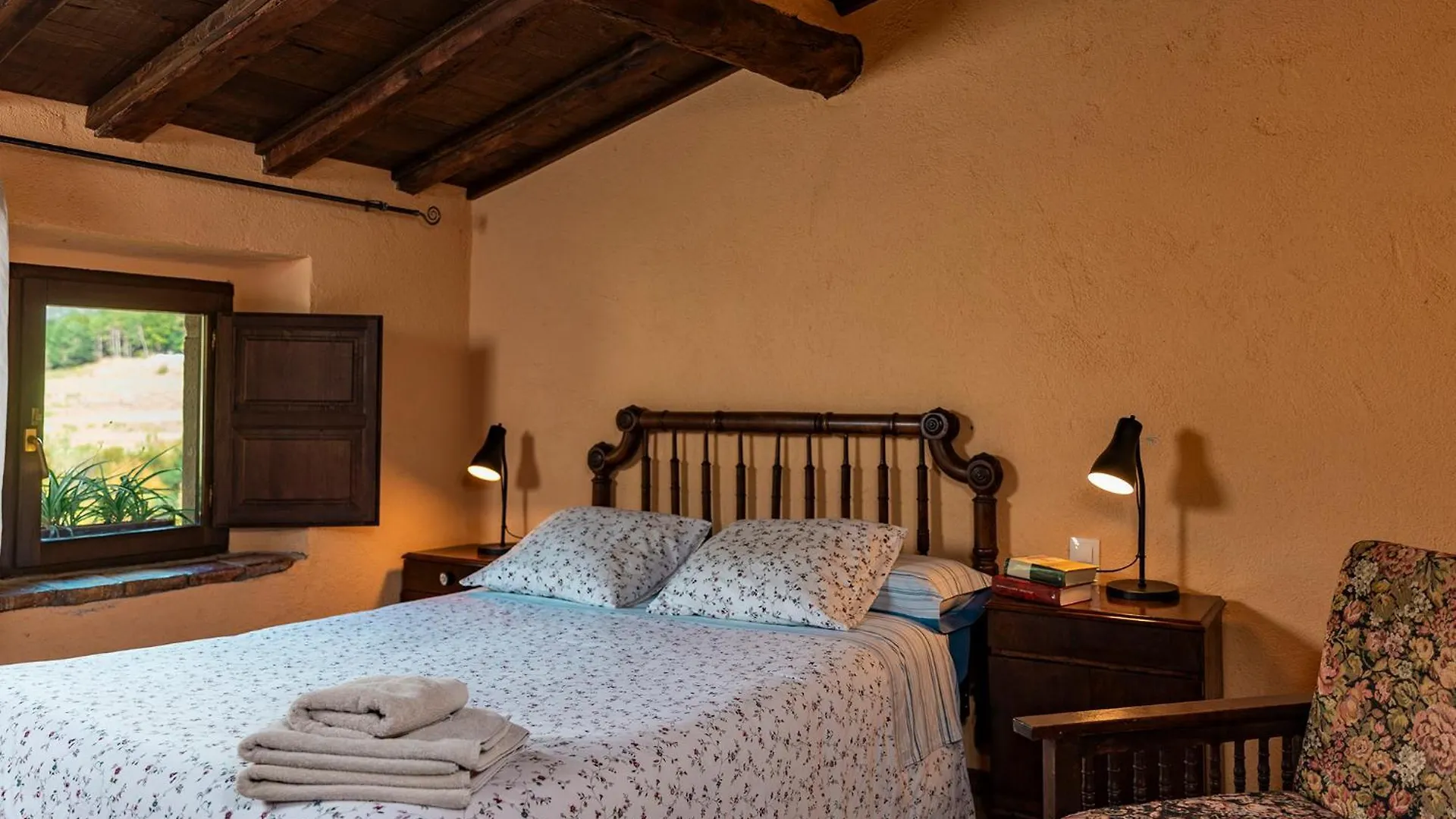 Masia La Canal Gombren Farm stay